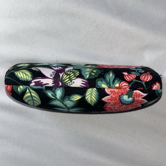 Vera Bradley Black With Floral Eye Glass Case - Picture 3 of 8
